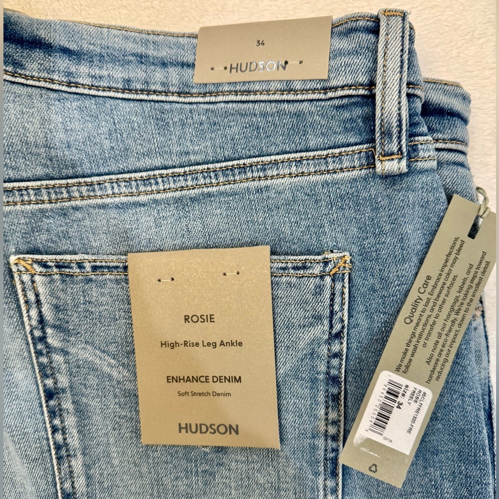 Hudson Jeans Rosie High-Rise Ankle Jeans - Light Blue